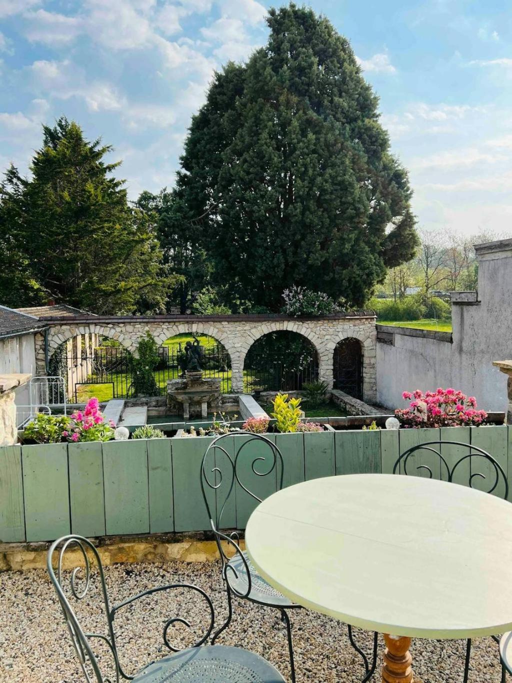 Magnifique Maison Dartiste La Maison Aerts Reims Esterno foto