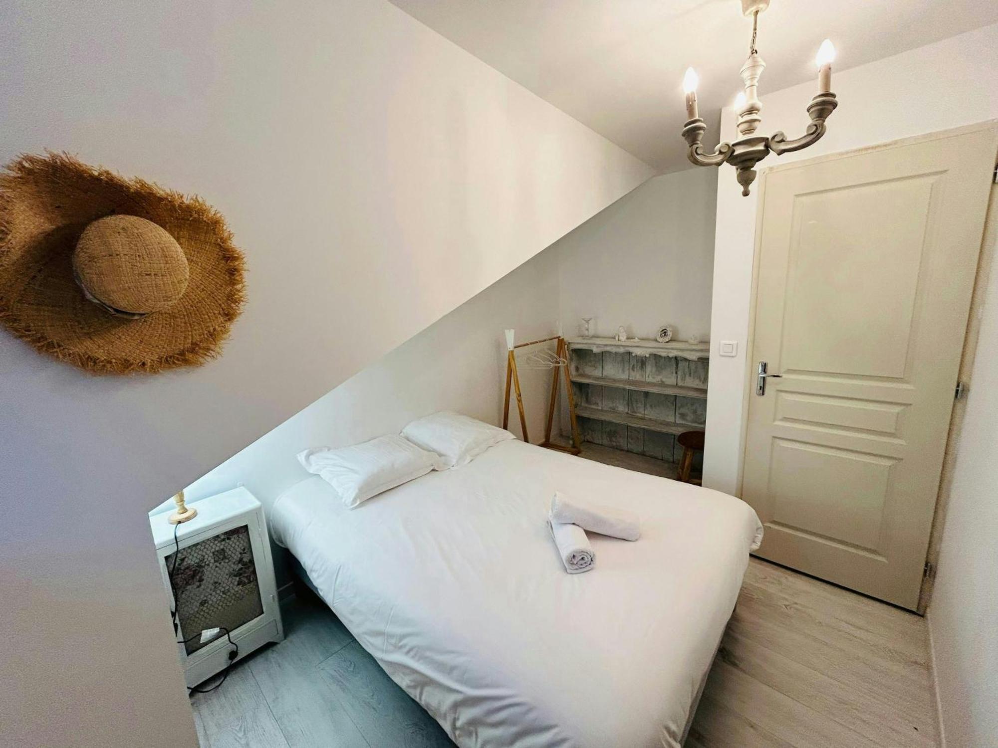 Magnifique Maison Dartiste La Maison Aerts Reims Esterno foto