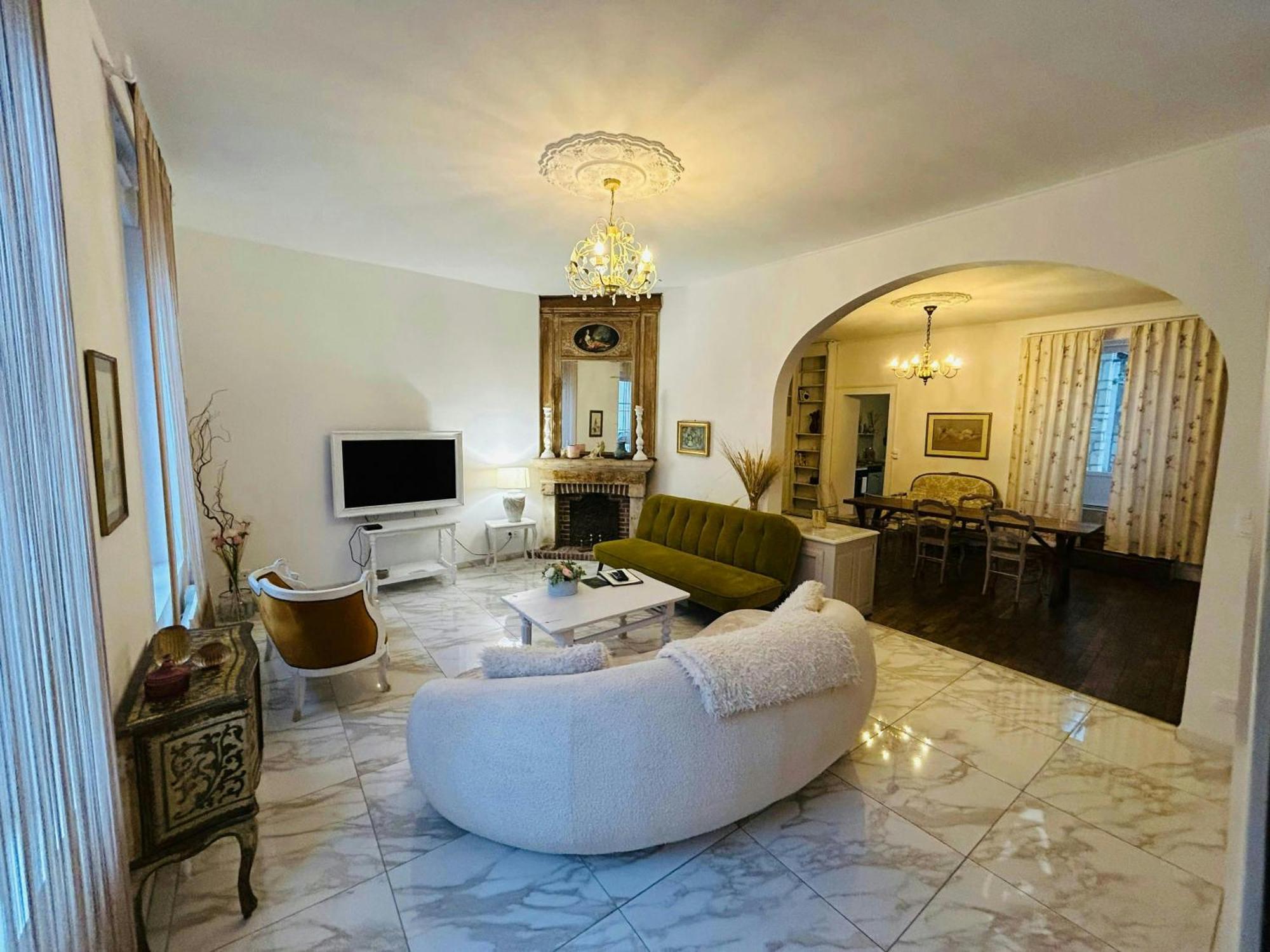 Magnifique Maison Dartiste La Maison Aerts Reims Esterno foto